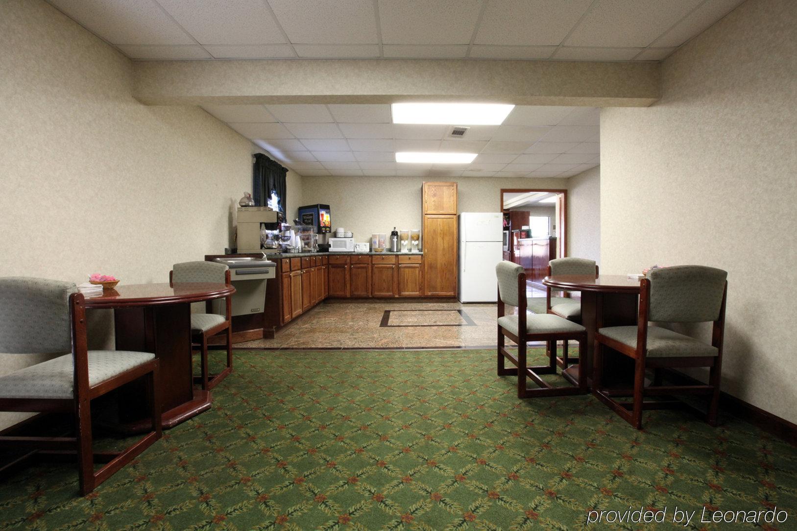 Diamond Inn Forrest City Restaurant bilde